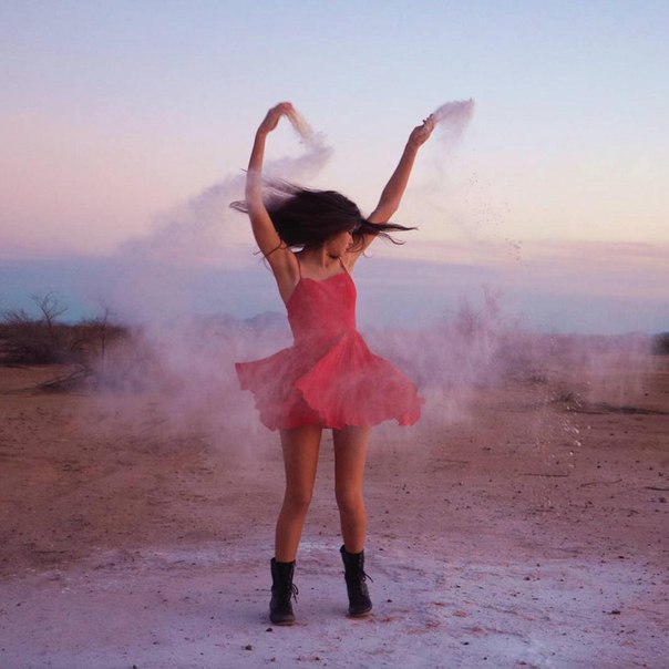 Слушать только в наушниках!