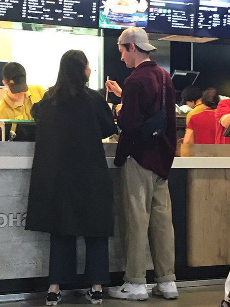 А наши подписчики еще и папарацци! 