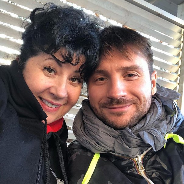 Сергей Лазарев поделился совместной фотографией со своей мамой! 