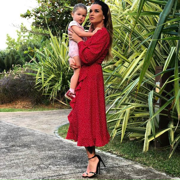 Ксения Бородина показала подросшую дочку! 