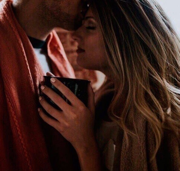 Если у отношений нет будущего, то они продлятся ровно столько, сколько у женщины хватит терпения.