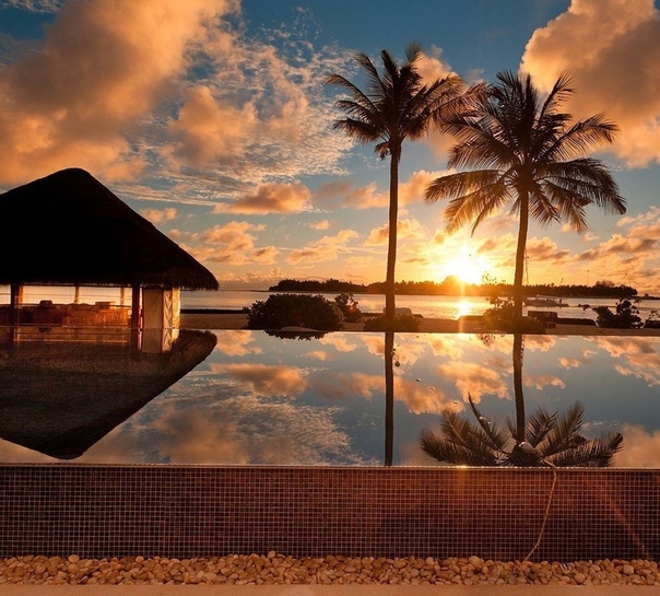 Вечер на Мальдивах