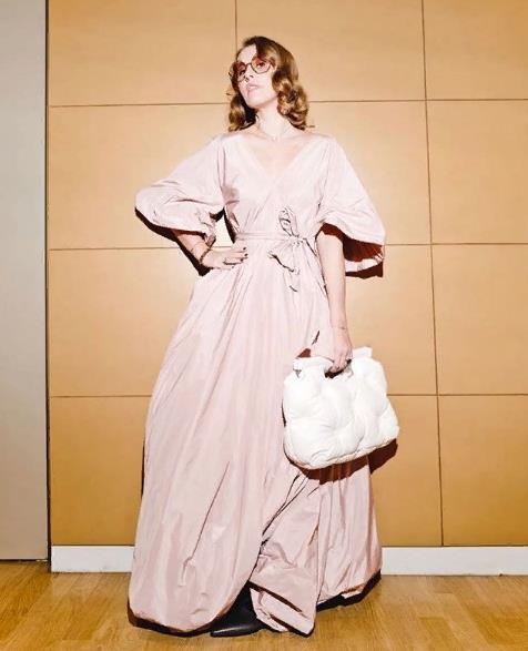 Быстро Ксения Собчак сдалась!