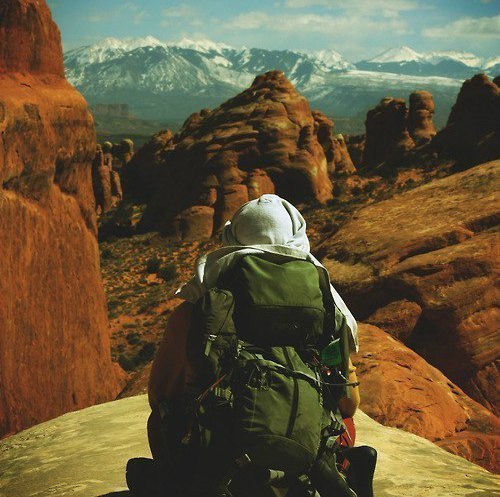 Если вам не нравится то место, где вы находитесь — смените его, вы же не дерево.
