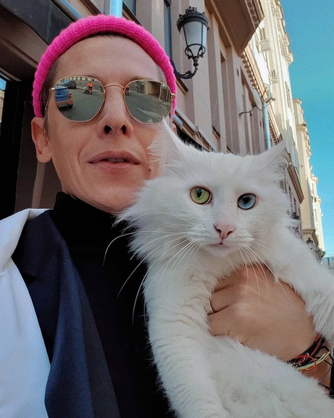 Влад Лисовец переборщил с гламуром.