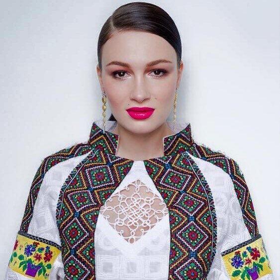 Шикарные, украинские, патриотки!