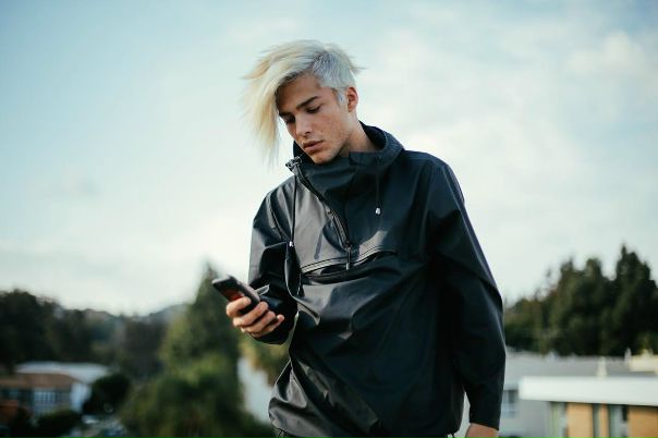 Рома Желудь перекрасился в блондина!